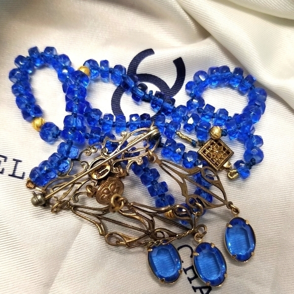 Rare Designer signed SADIE GREEN DECO Sapphire Crystal Necklace Brooch - Picture 6 of 7